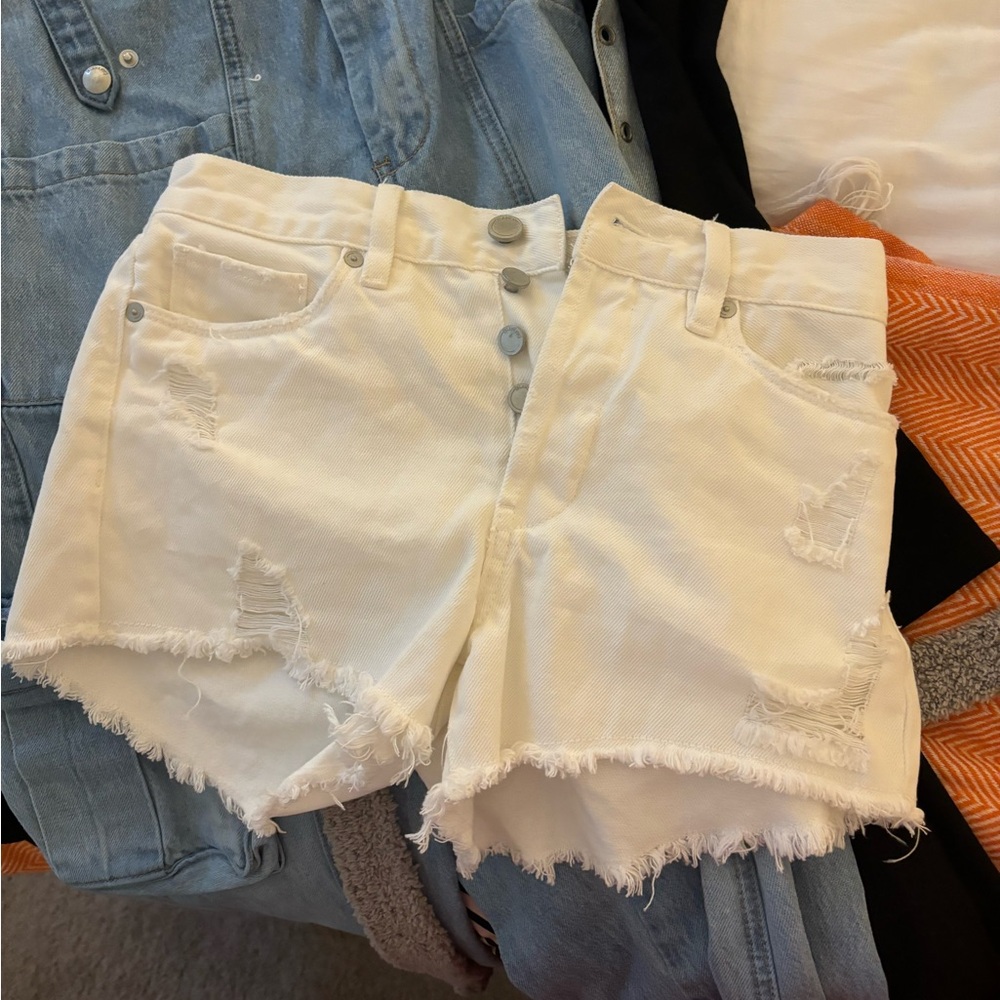 Blank NYC NWOT White Jean Shorts
